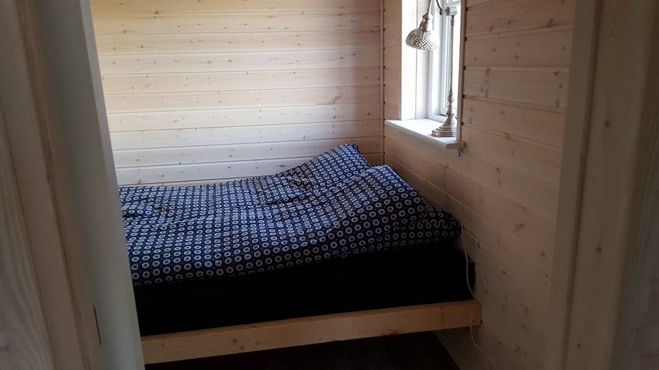 Soveværelse i det lille hus ved Hjarbæk Fjord